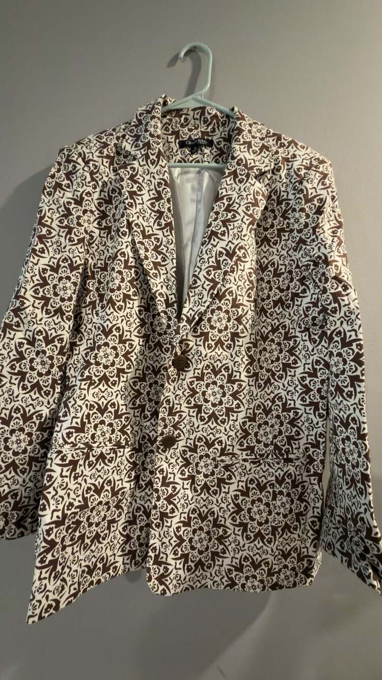 Chadwicks of Boston Women's Brown and White Floral Medallion Print Blazer